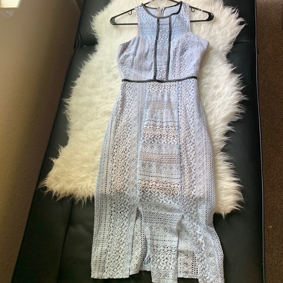 Beautiful ASOS lace dress in great condition - Picture 6 of 6